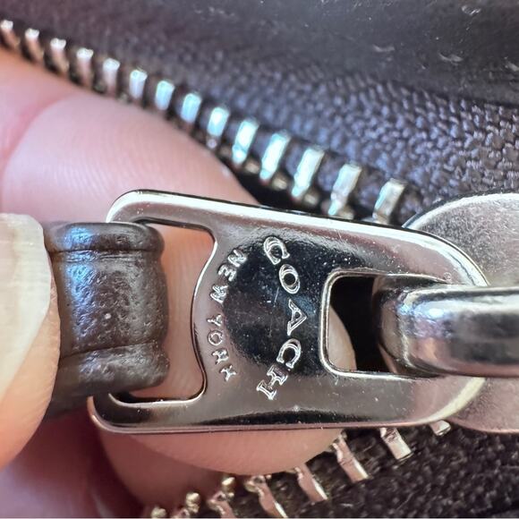 Coach Brown Tan Signature Canvas Crossbody Bag Handbag Purse Leather Trim - Picture 11 of 12